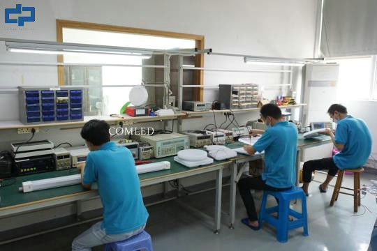 Shenzhen COMLED electronic Technology Co.,ltd 제조업체의 생산 라인