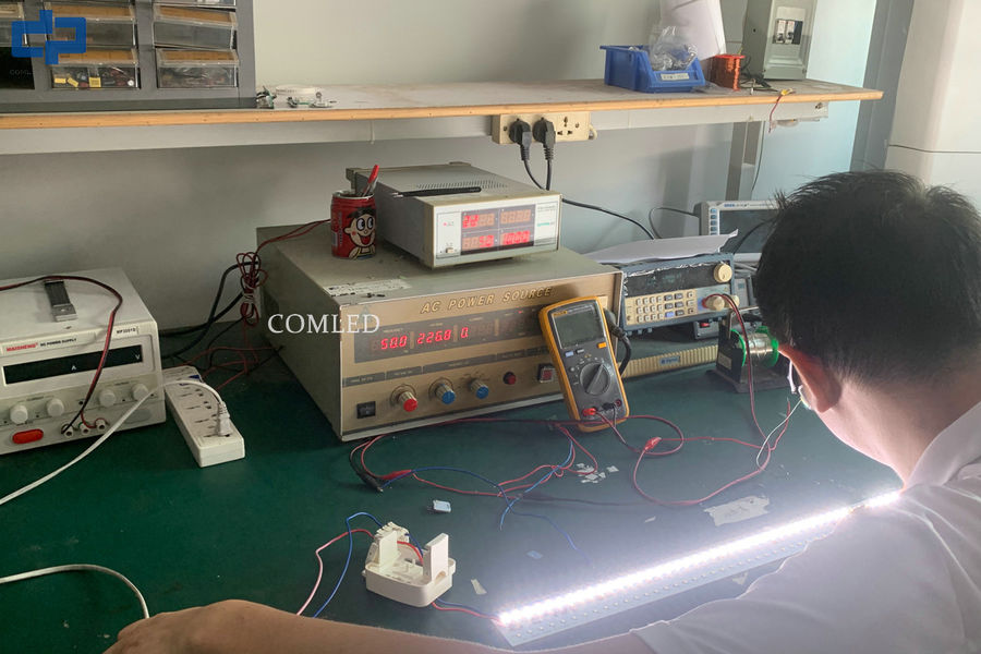 Shenzhen COMLED electronic Technology Co.,ltd 제조업체의 생산 라인